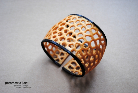 'vorocuff' bracelet by parametric | art